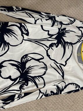 Tory Burch White Long-Sleeve Top with Navy Floral Print